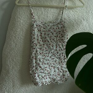 Vintage red rose top.